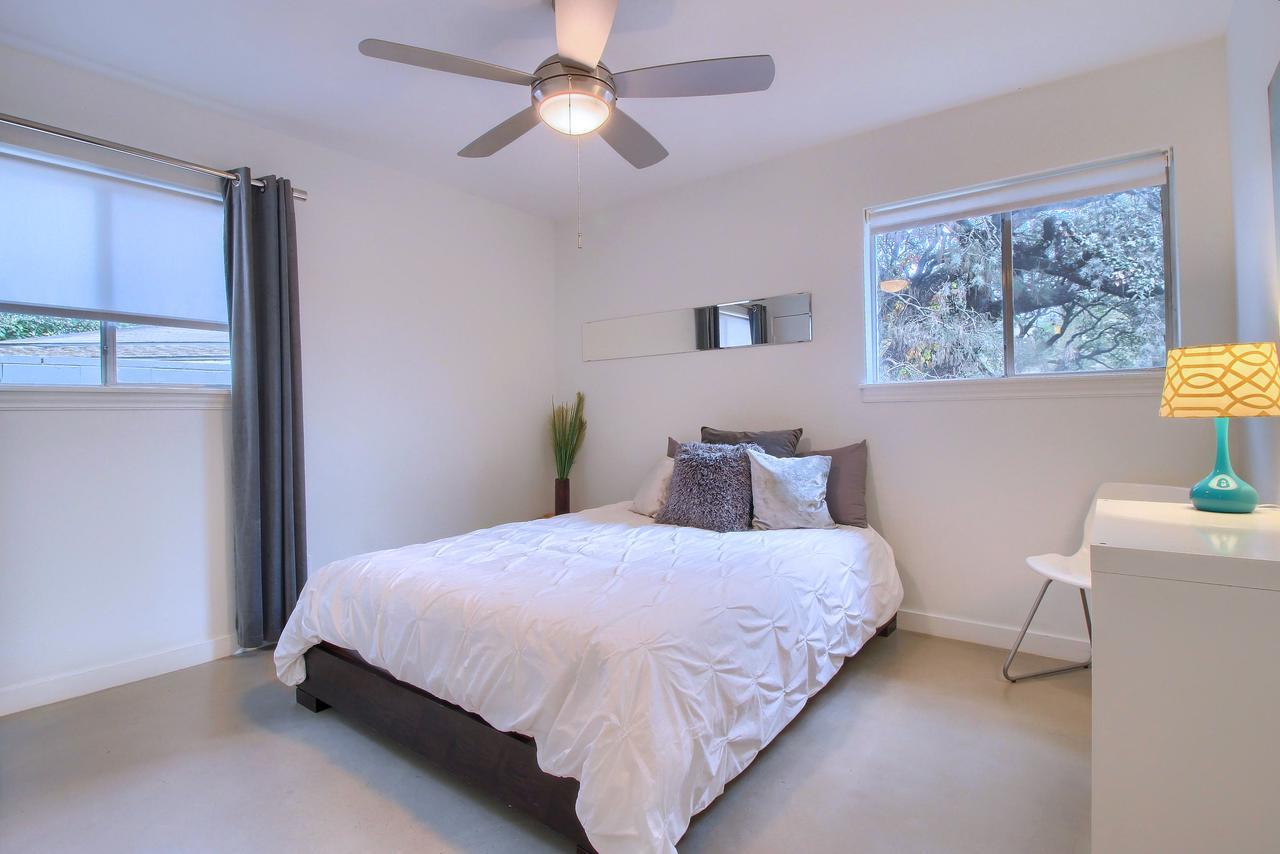 Travis Heights Modern I Villa Austin Exterior photo